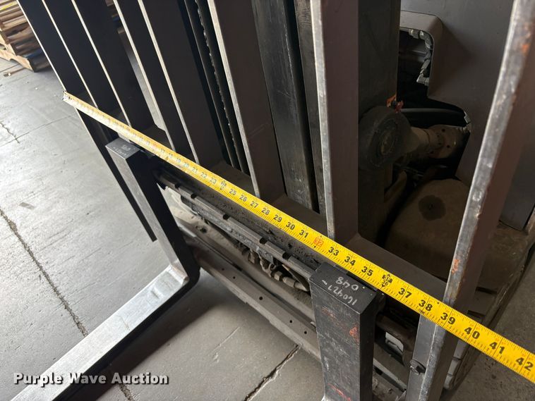 image for item EC8262 2015 Crown RC5545-40 forklift