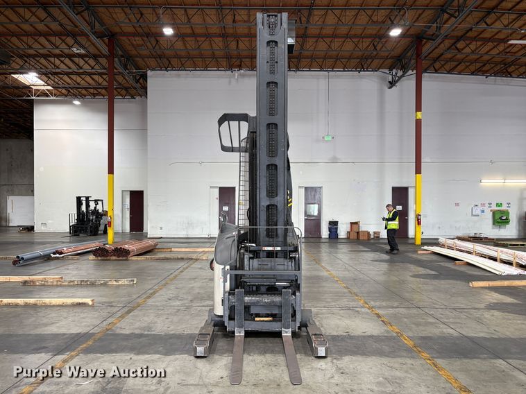 image for item EC8263 2016 Crown RM6025-45 reach truck