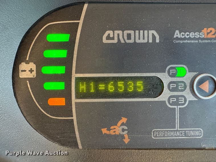 image for item EC8264 2016 Crown SP3520-30 order picker