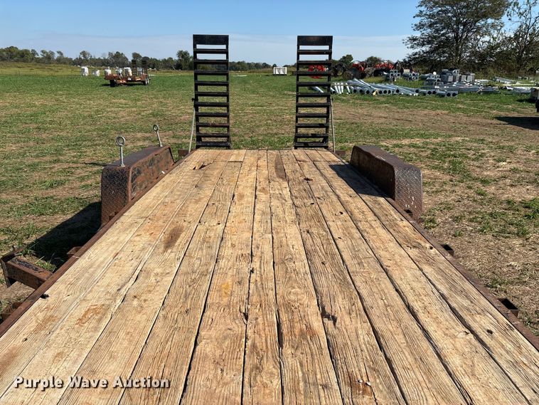 image for item ED2299 2012 Quality Trailers equipment trailer