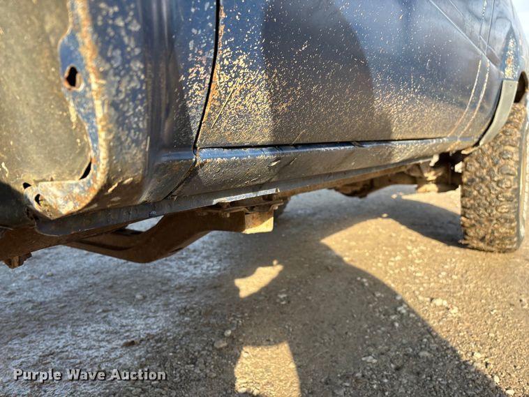 image for item ED2429 1986 Toyota pickup truck