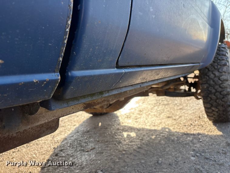 image for item ED2429 1986 Toyota pickup truck