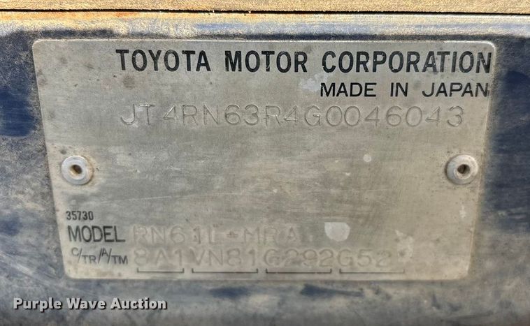 image for item ED2429 1986 Toyota pickup truck