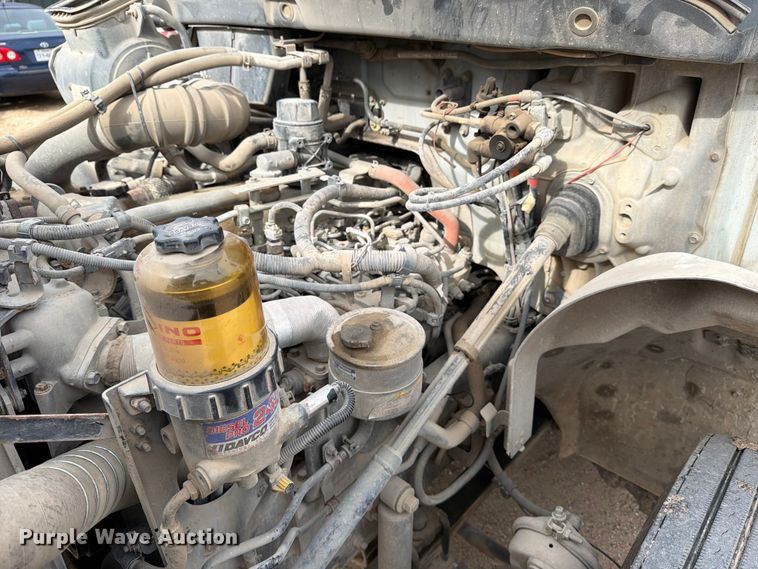 image for item ED5130 2013 Hino 268 vacuum truck