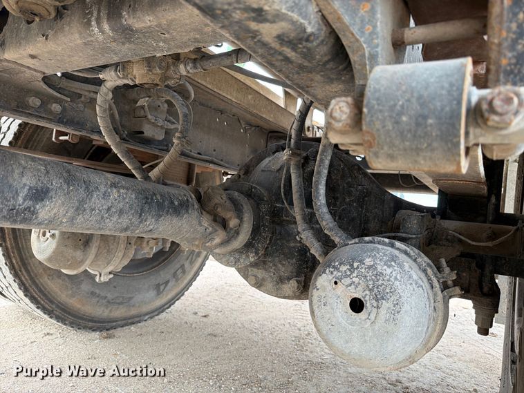 image for item ED5130 2013 Hino 268 vacuum truck