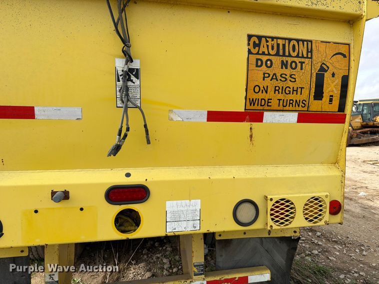image for item ED5131 2009 Autocar Xpeditor refuse truck