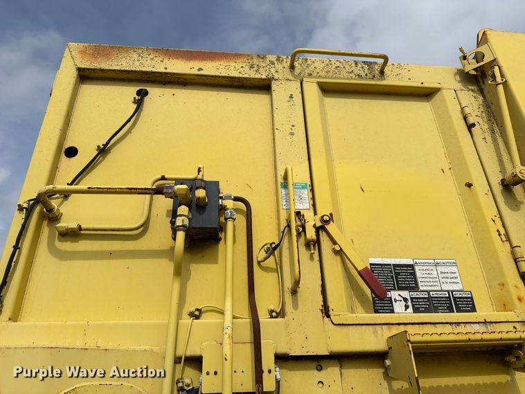 image for item ED5131 2009 Autocar Xpeditor refuse truck