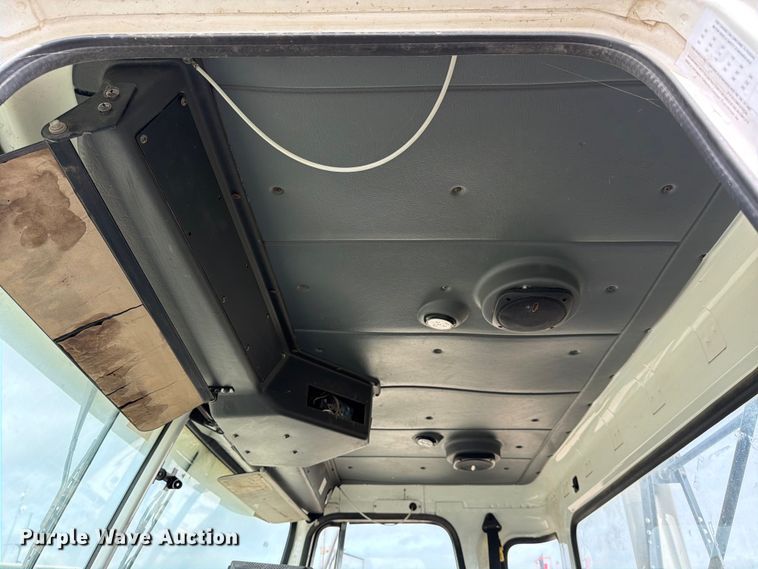 image for item ED5131 2009 Autocar Xpeditor refuse truck