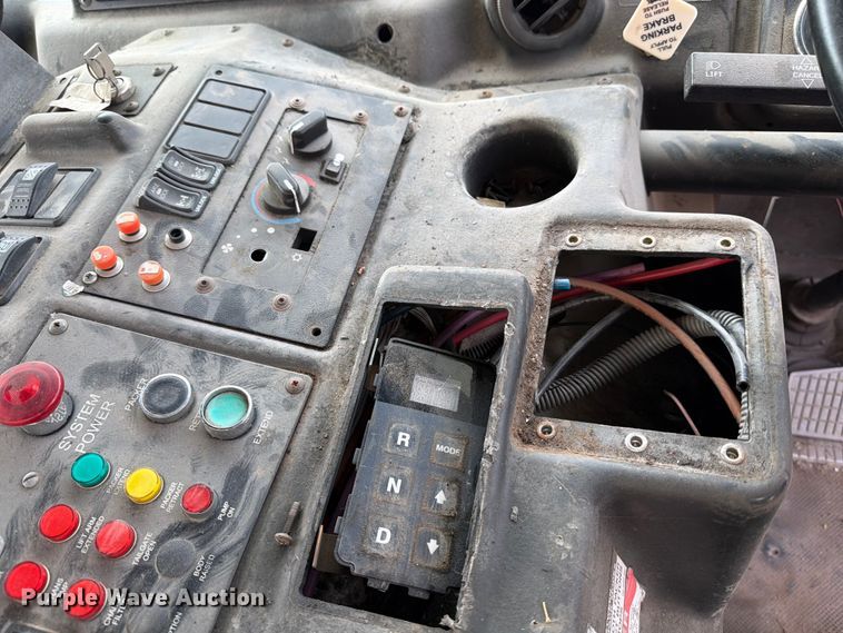 image for item ED5131 2009 Autocar Xpeditor refuse truck