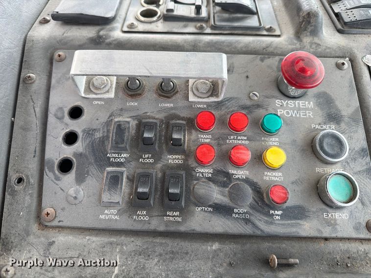 image for item ED5131 2009 Autocar Xpeditor refuse truck