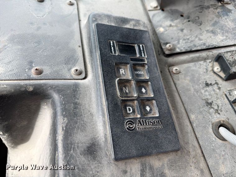 image for item ED5131 2009 Autocar Xpeditor refuse truck