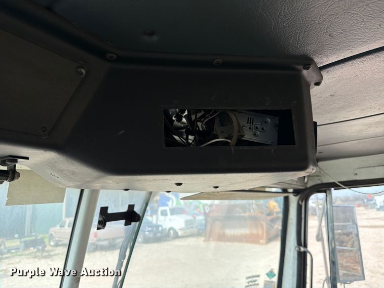 image for item ED5131 2009 Autocar Xpeditor refuse truck