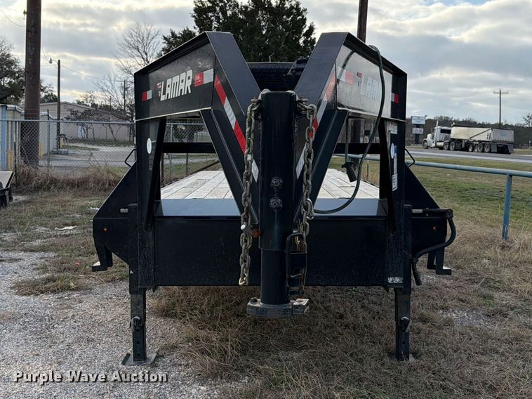 image for item ED5135 2019 Lamar FS023027 equipment trailer