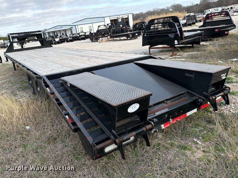image for item ED5135 2019 Lamar FS023027 equipment trailer