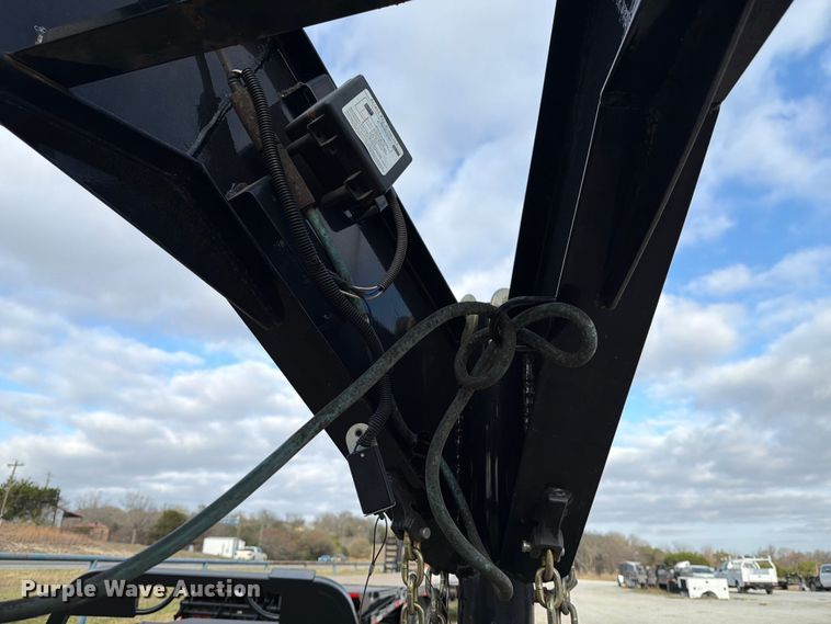 image for item ED5135 2019 Lamar FS023027 equipment trailer