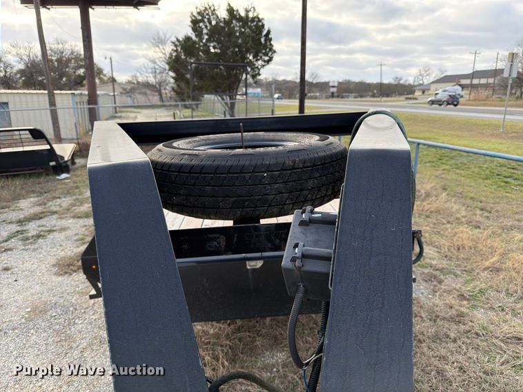 image for item ED5135 2019 Lamar FS023027 equipment trailer