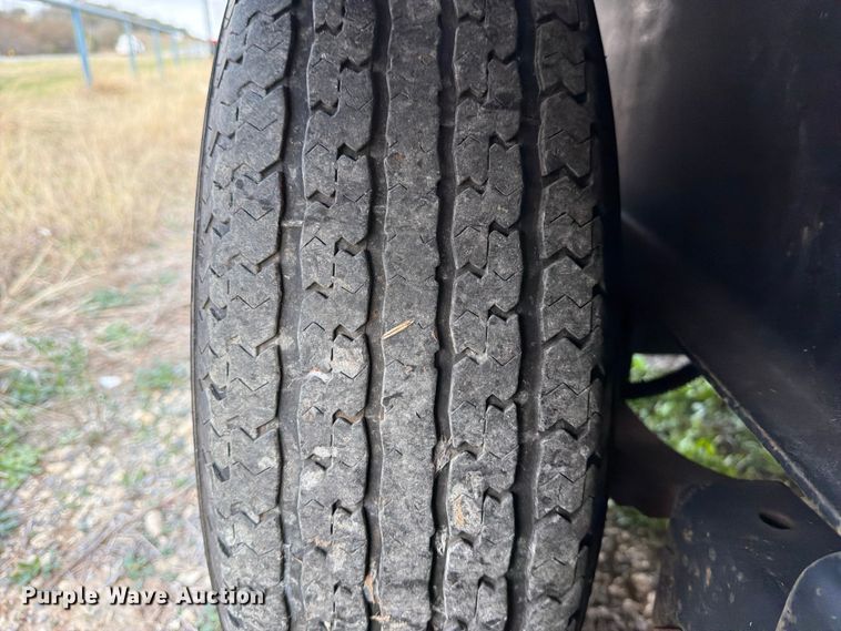 image for item ED5135 2019 Lamar FS023027 equipment trailer