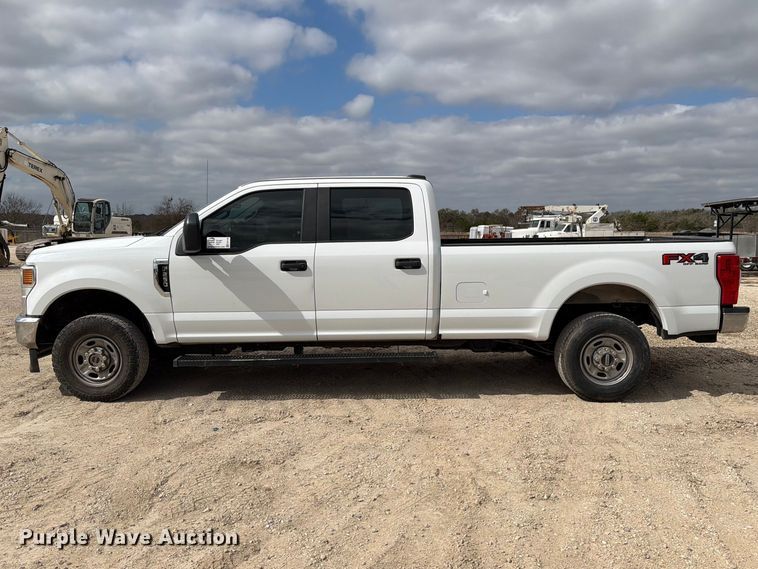 image for item ED5139 2021 Ford F250 Super Duty XL Crew Cab pickup truck