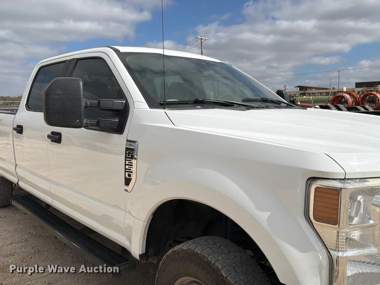 image for item ED5139 2021 Ford F250 Super Duty XL Crew Cab pickup truck