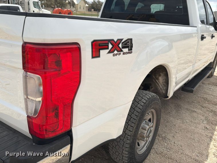 image for item ED5139 2021 Ford F250 Super Duty XL Crew Cab pickup truck