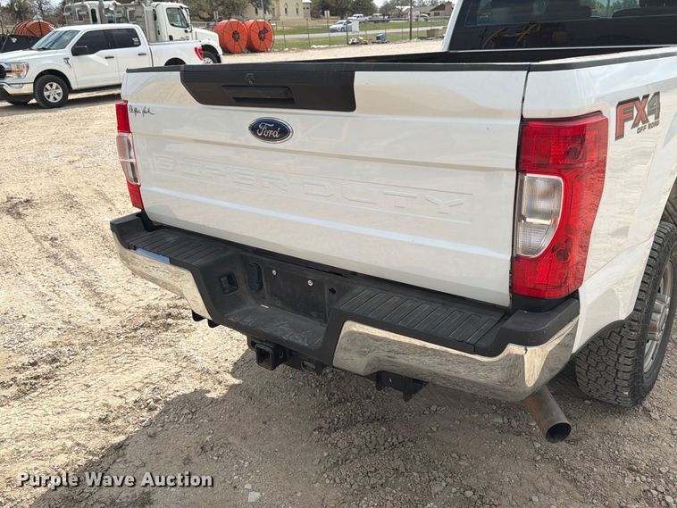 image for item ED5139 2021 Ford F250 Super Duty XL Crew Cab pickup truck