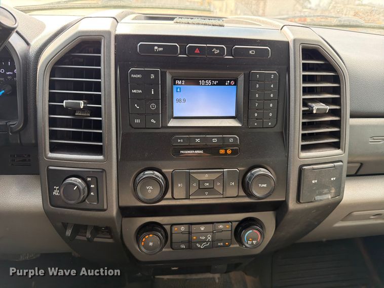 image for item ED5139 2021 Ford F250 Super Duty XL Crew Cab pickup truck