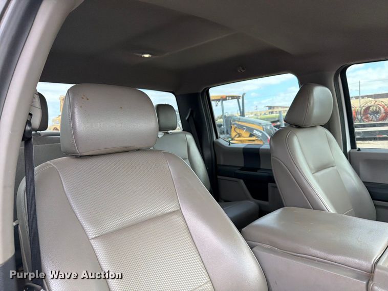 image for item ED5139 2021 Ford F250 Super Duty XL Crew Cab pickup truck