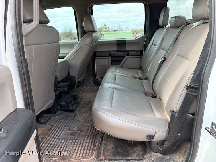 image for item ED5139 2021 Ford F250 Super Duty XL Crew Cab pickup truck