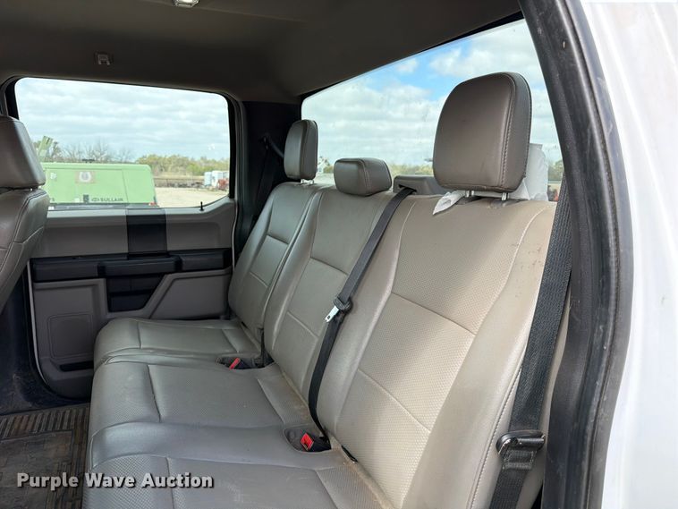 image for item ED5139 2021 Ford F250 Super Duty XL Crew Cab pickup truck