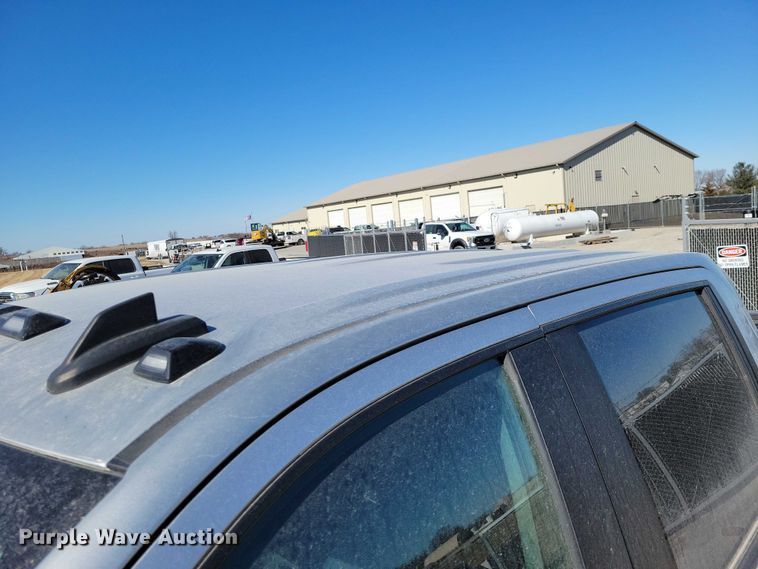 image for item EE0871 2022 Chevrolet Silverado 2500HD Crew Cab pickup truck