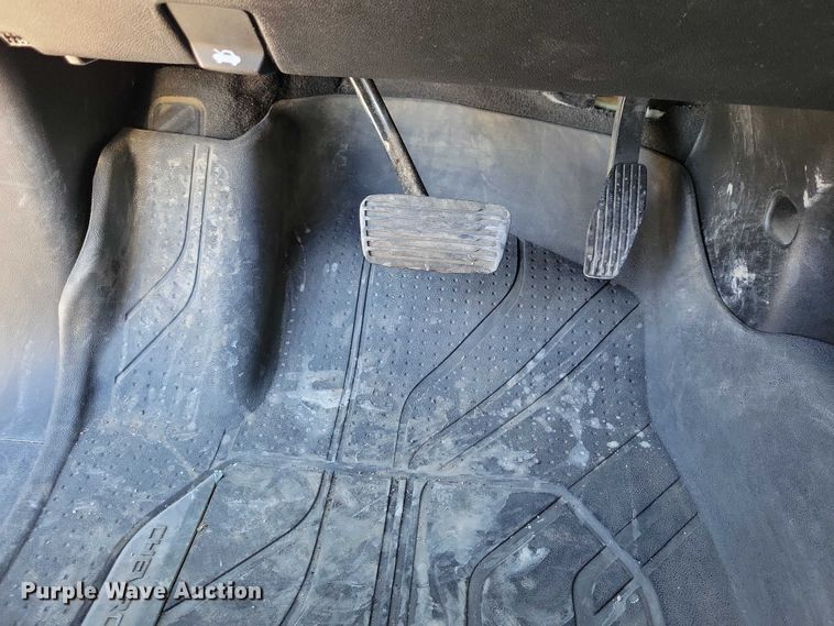 image for item EE0871 2022 Chevrolet Silverado 2500HD Crew Cab pickup truck