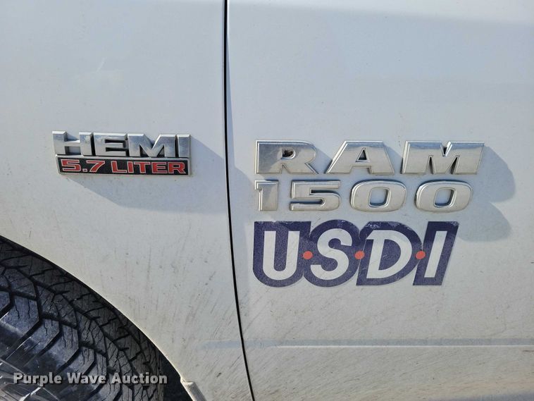 image for item EE0872 2017 RAM 1500 Crew Cab pickup truck