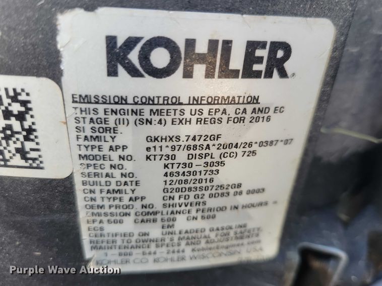 image for item EE0875 2017 Country Clipper Boulevard ZTR lawn mower