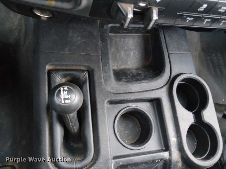 image for item EE5151 2016 RAM 5500 Crew Cab flatbed truck