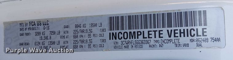 image for item EE5151 2016 RAM 5500 Crew Cab flatbed truck