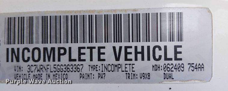 image for item EE5151 2016 RAM 5500 Crew Cab flatbed truck