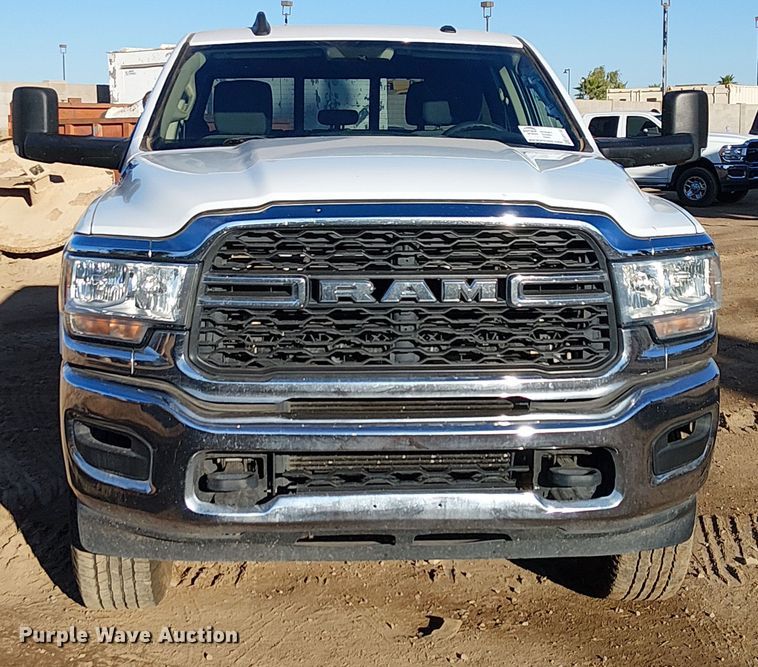 image for item EE5152 2020 RAM 3500 Crew Cab pickup truck