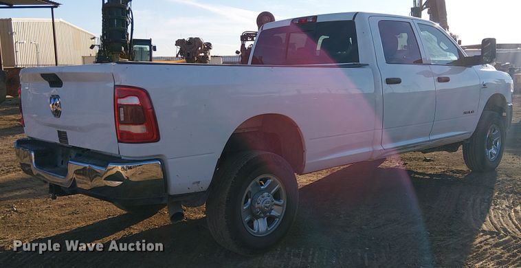 image for item EE5152 2020 RAM 3500 Crew Cab pickup truck
