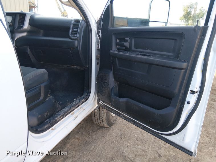 image for item EE5152 2020 RAM 3500 Crew Cab pickup truck