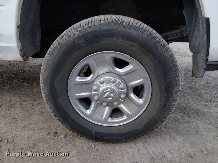 image for item EE5152 2020 RAM 3500 Crew Cab pickup truck