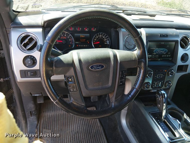 image for item EE5161 2014 Ford F150 Crew Cab pickup truck