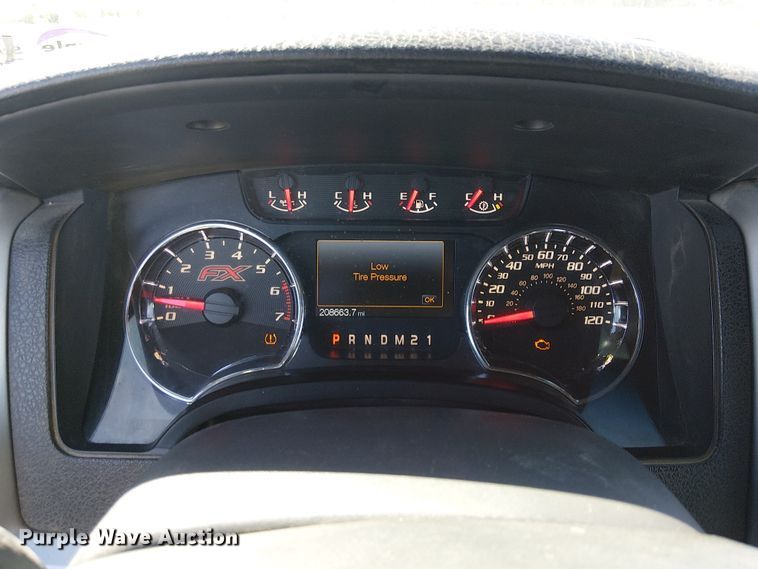 image for item EE5161 2014 Ford F150 Crew Cab pickup truck