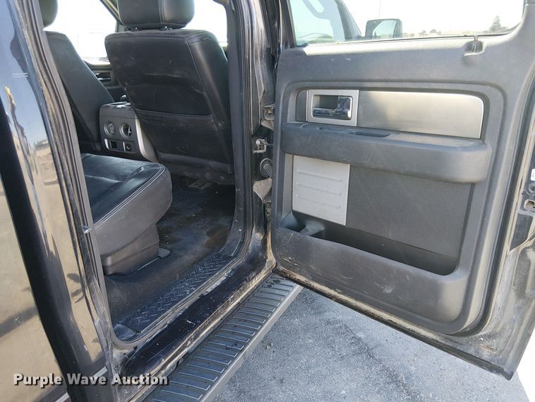 image for item EE5161 2014 Ford F150 Crew Cab pickup truck