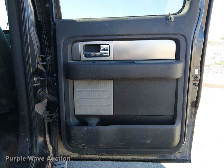 image for item EE5161 2014 Ford F150 Crew Cab pickup truck