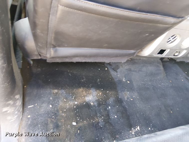 image for item EE5161 2014 Ford F150 Crew Cab pickup truck