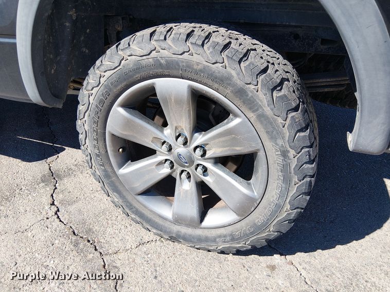 image for item EE5161 2014 Ford F150 Crew Cab pickup truck