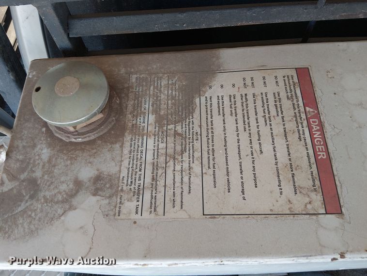 image for item EE5162 2017 RAM 2500 Crew Cab flatbed pickup truck