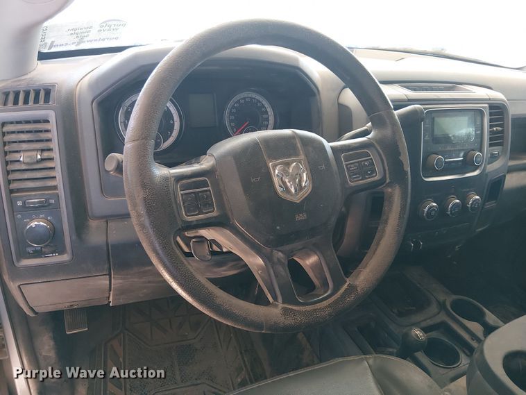 image for item EE5162 2017 RAM 2500 Crew Cab flatbed pickup truck