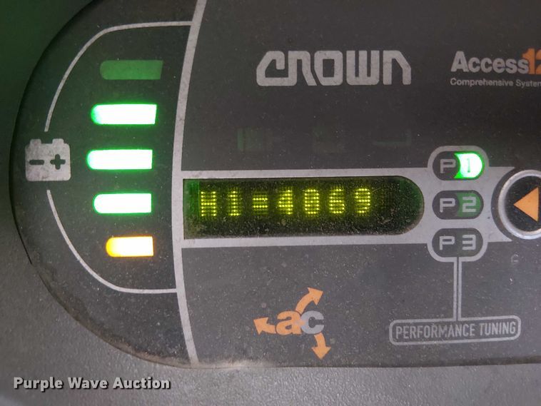 image for item EE5187 2016 Crown SP3520-30 order picker