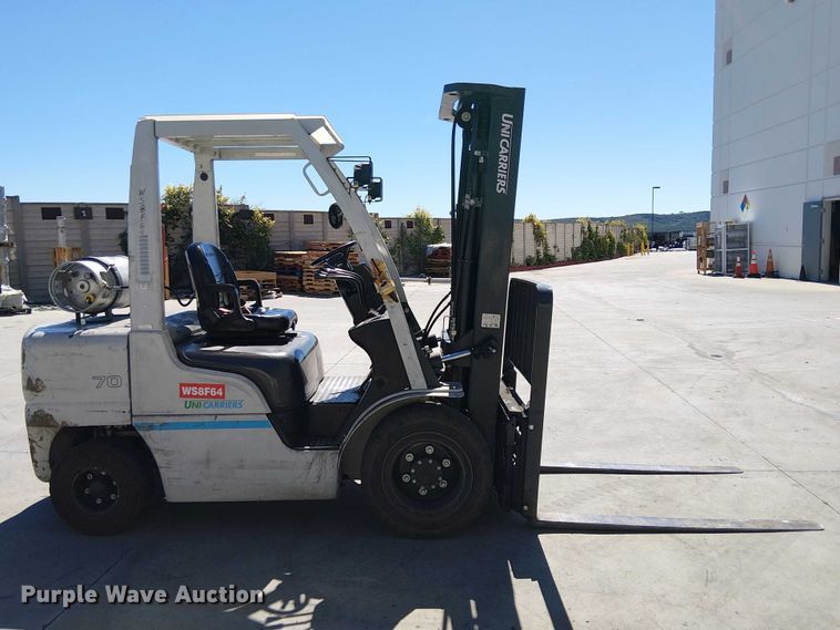 image for item EE5189 2016 UniCarriers PF70 forklift